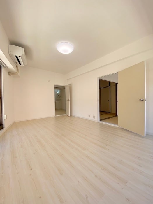 居室 ＳＨＩＮＥ　ＰＡＳＴＥＬ