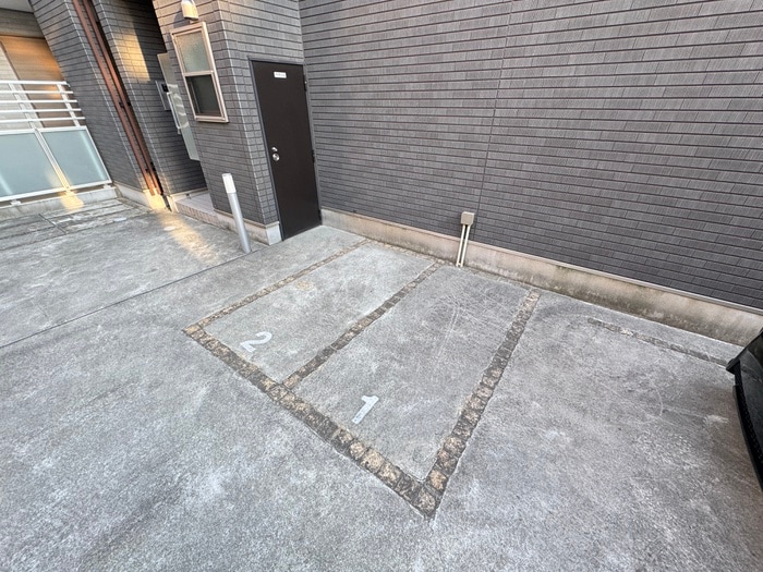 バイク置き場 旗塚レジデンス