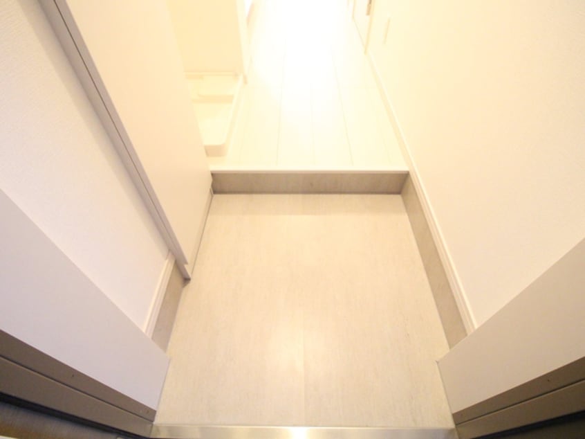 玄関 旗塚レジデンス