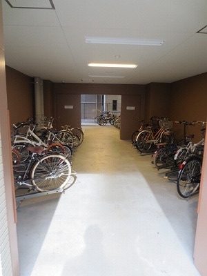 駐輪場 プレサンス本町ジョイス(804)