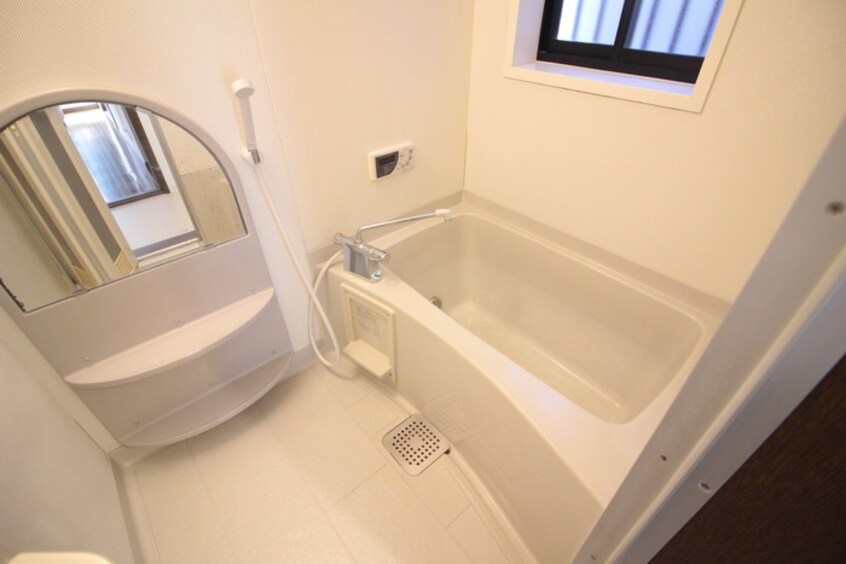 バス／シャワールーム等 寺戸町山縄手戸建