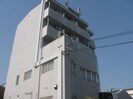 ホワイトピアの外観