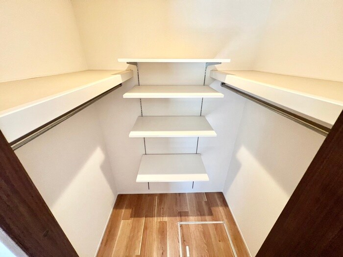 収納 トランクライン　エイト