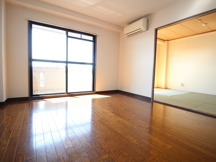 居室 ハイネスピヴァット