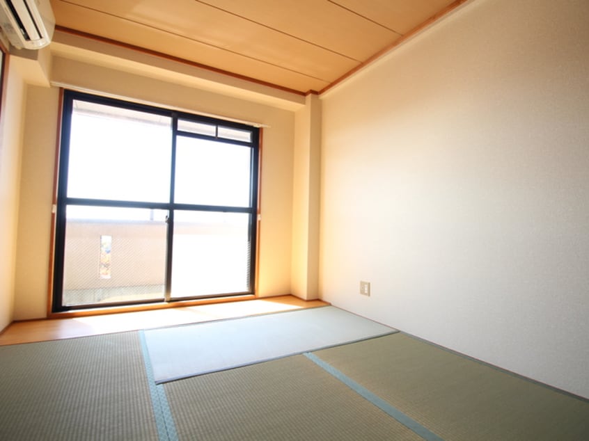 居室 ハイネスピヴァット