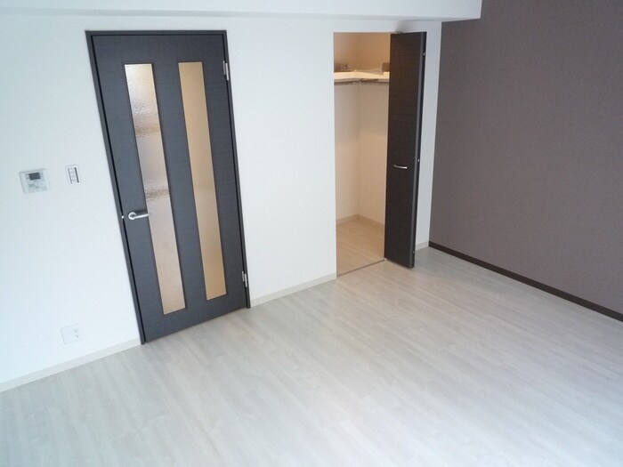 居室 グーテンターク富田２