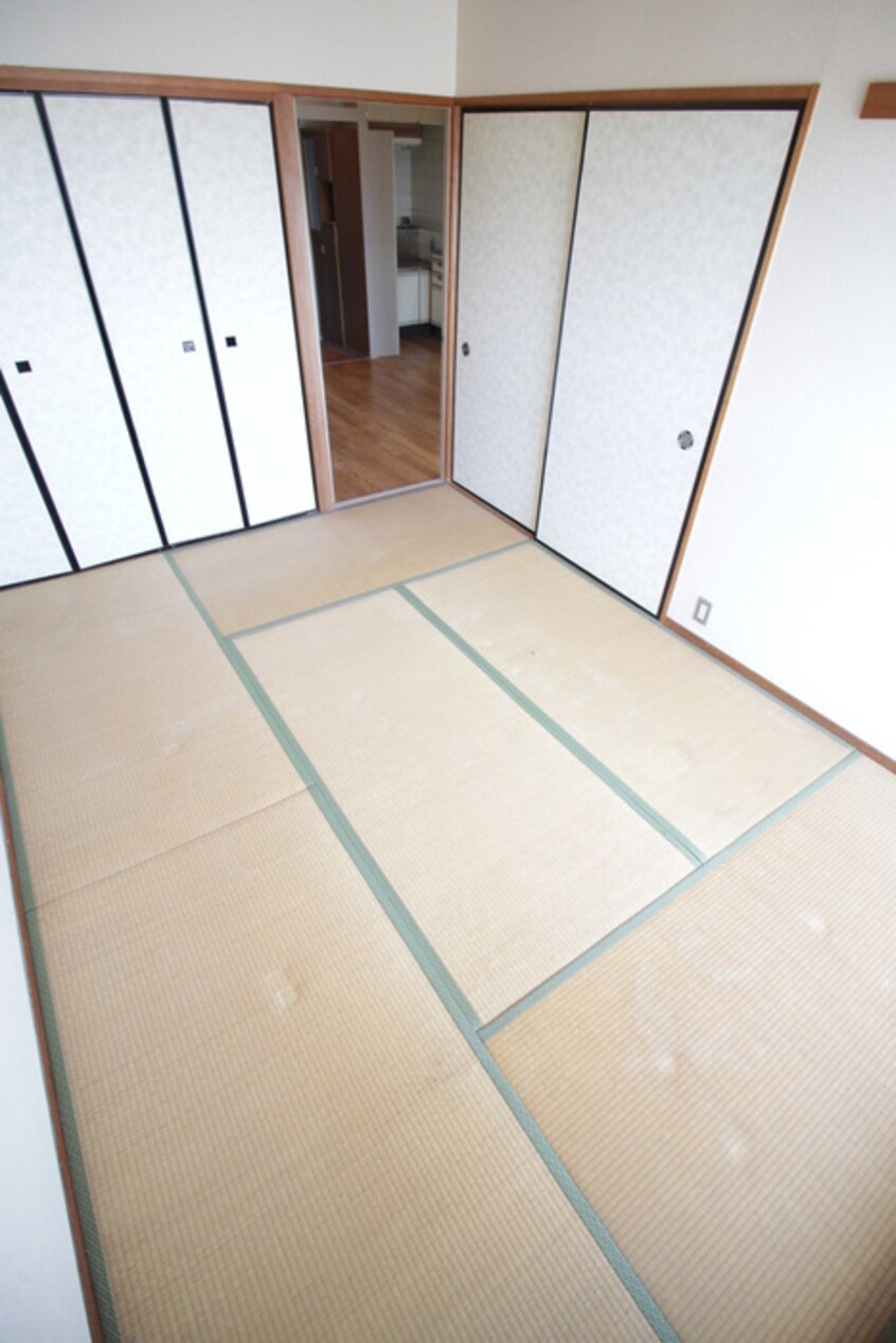 居室 第４エンシンハイツ