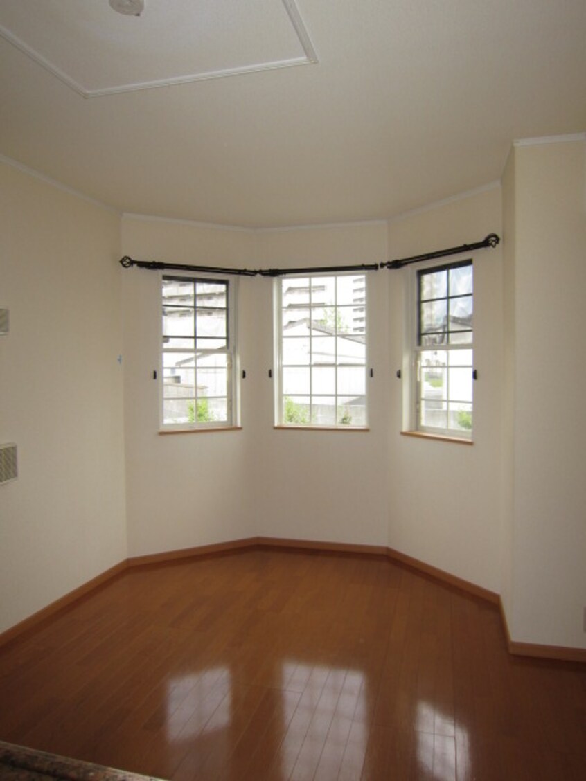 居室 ピアッツァ羽倉崎