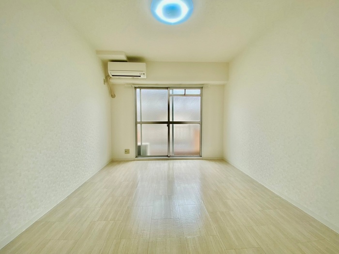 居室 ドゥエルミヤザキ