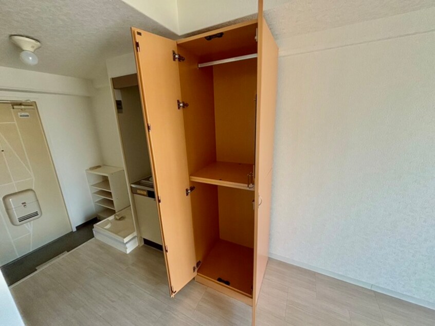 収納 ドゥエルミヤザキ
