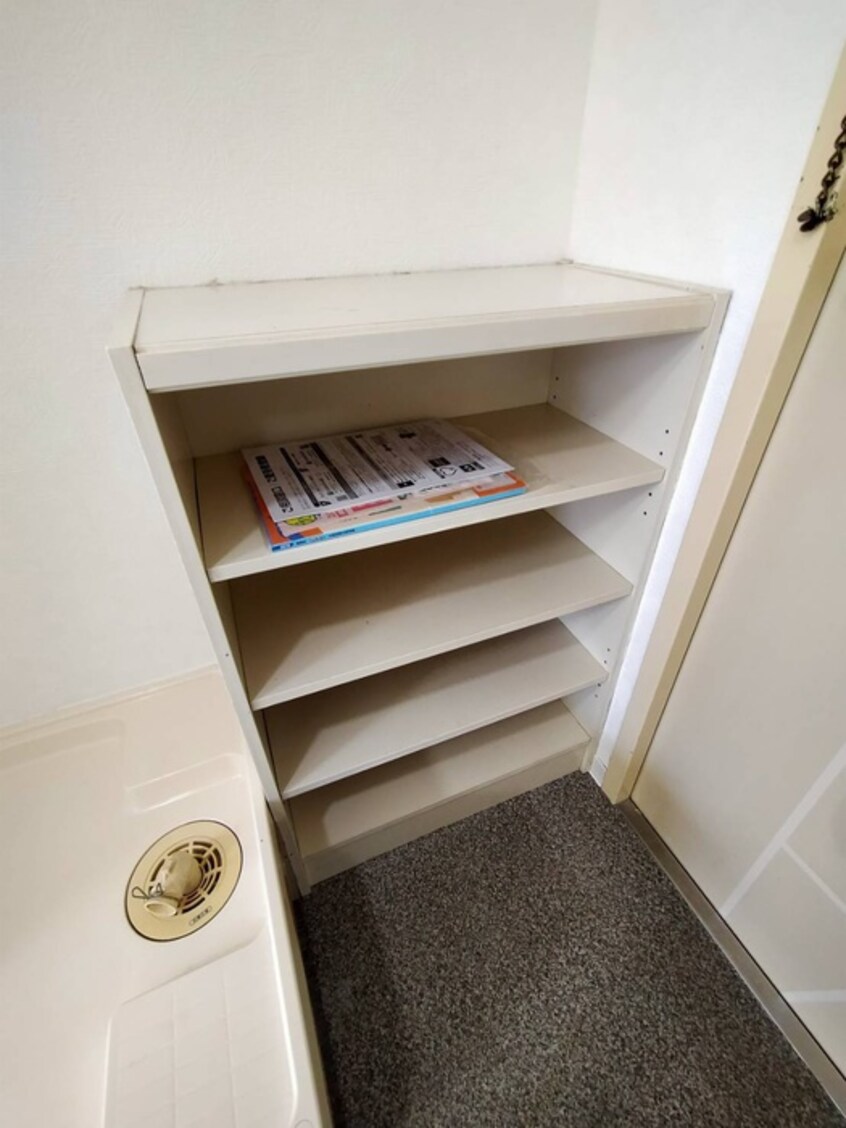 靴箱 ドゥエルミヤザキ