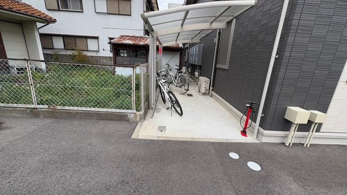 駐輪場 オーロラアーク五色