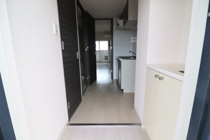 玄関 モントレーメゾン伍番館