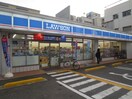 ローソン 尼崎西立花町三丁目店(コンビニ)まで130m モントレーメゾン伍番館