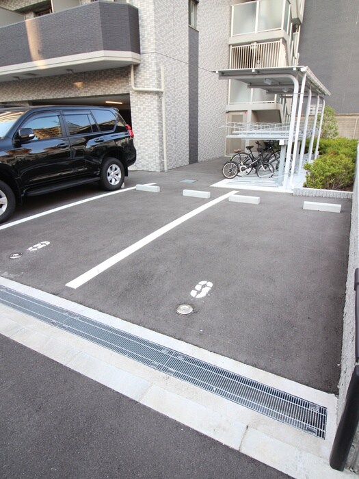 駐車場 ｴｽﾘｰﾄﾞ新福島(201)