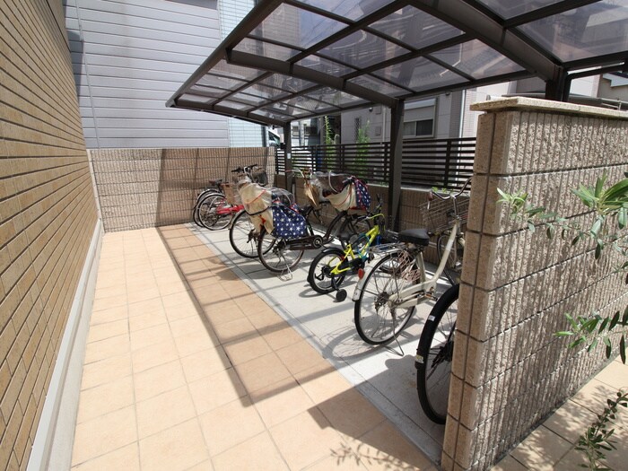 駐輪場 ル グランシャリオ A棟