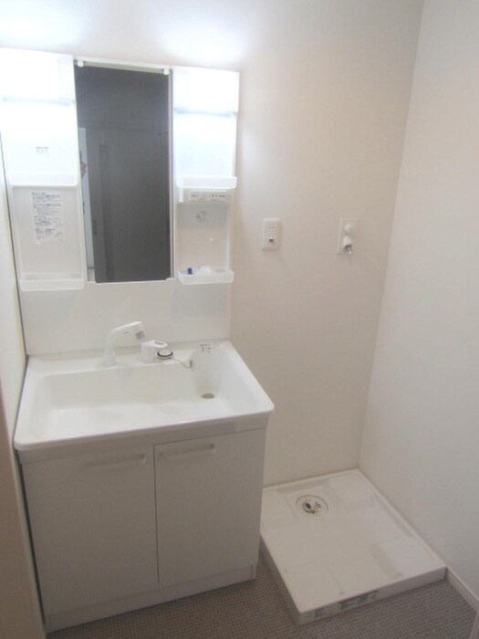 洗濯機置場 Ｂｒｉｌｌｉｏ　Ｓｕｉｔａ