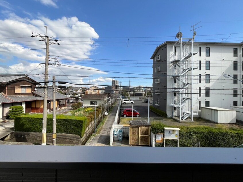 室内からの展望 The　Bonds　北中小路