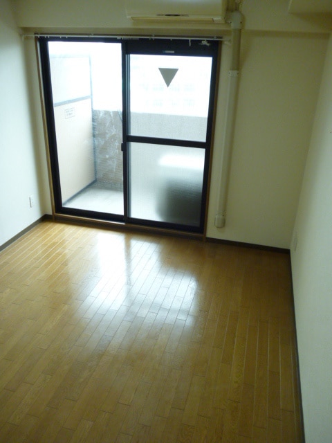 居室 新梅田プライム