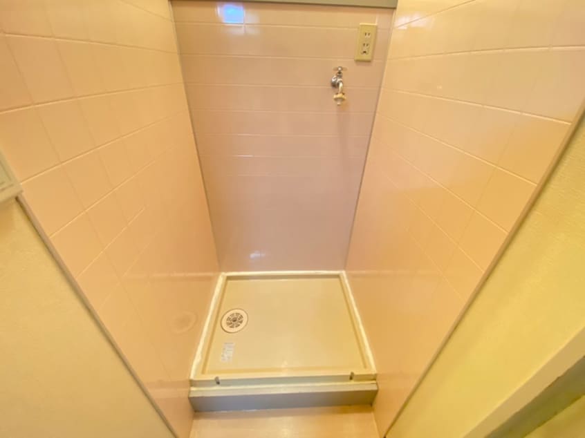 洗濯機置場 ル－ラル深井