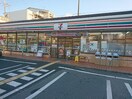 セブン-イレブン 高槻松川町店(コンビニ)まで200m Flats　ＭＡＴＳＵＫＡＷＡ