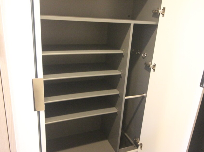 靴箱 ララプレイス天王寺シエロ(502)