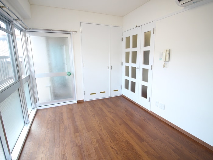 居室 ア－バンプラザ