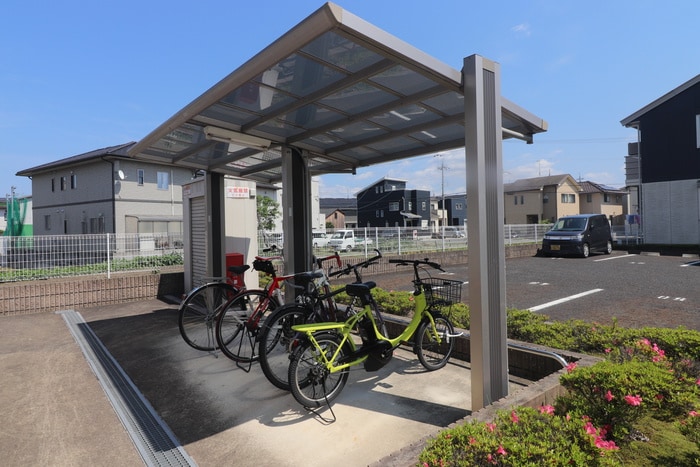 駐輪場 レ－クタウンＥ棟