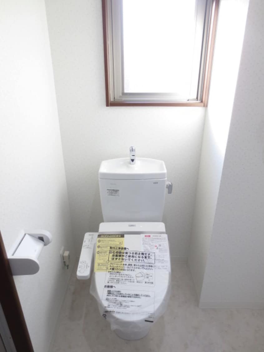 トイレ ラフィーネ新森