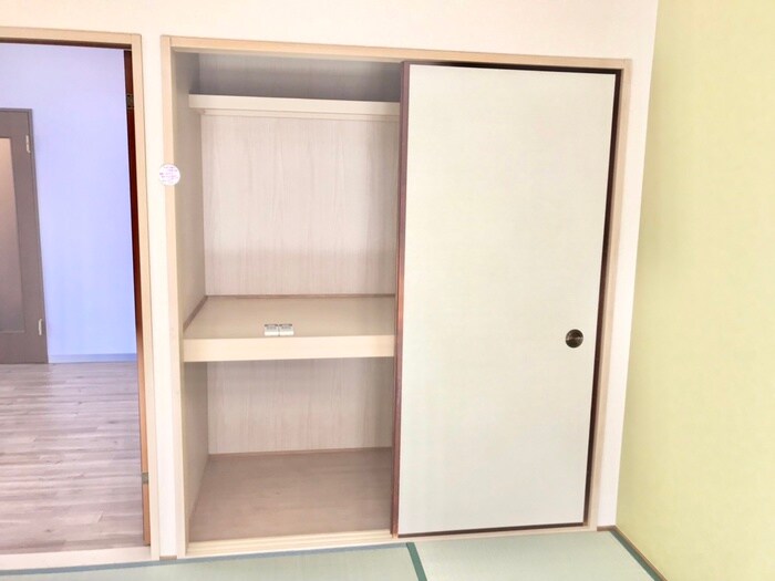 収納 パ－ルレジデンスⅠ