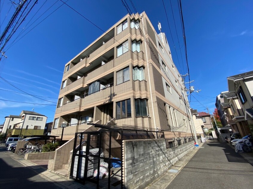 外観写真 ハウスオブロ－ゼⅢ