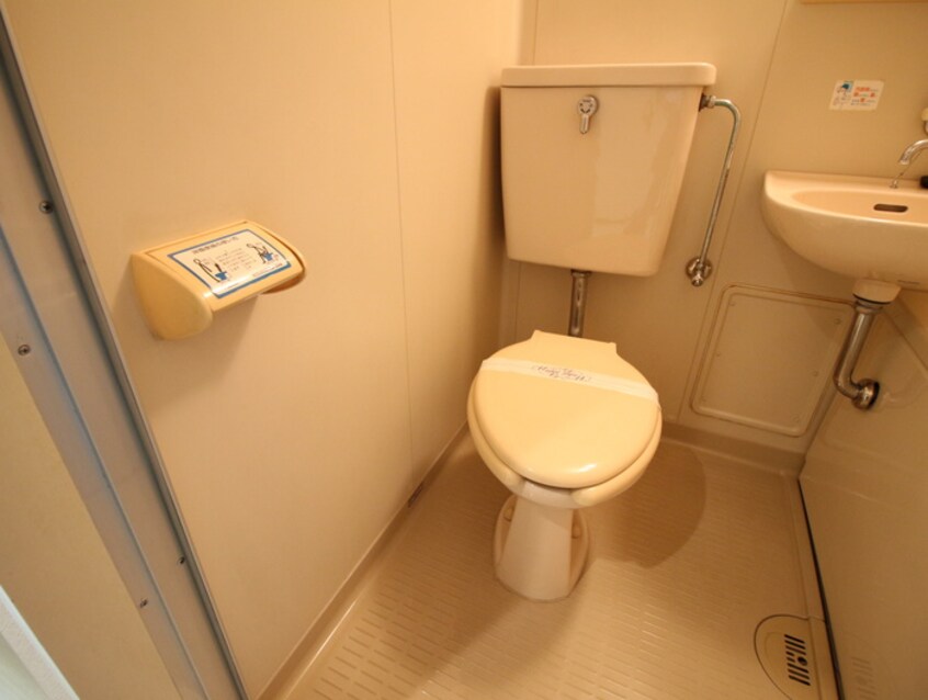 トイレ レナジア城南宮