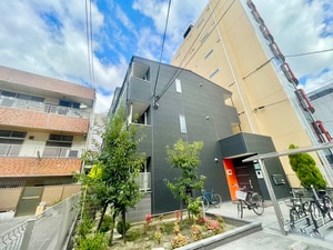 アンプルールフェール堺東