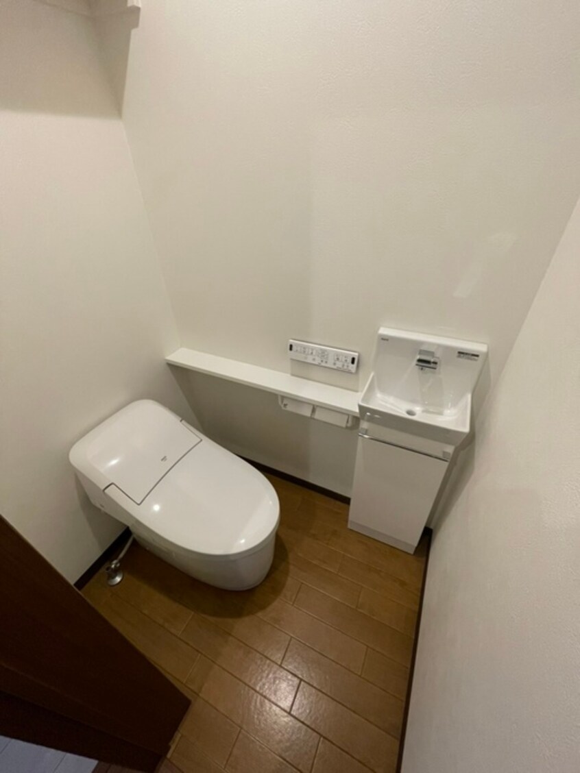 トイレ サニ－ヒル