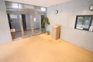 エントランス部分 イーズ千里山