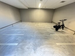 バイク置き場