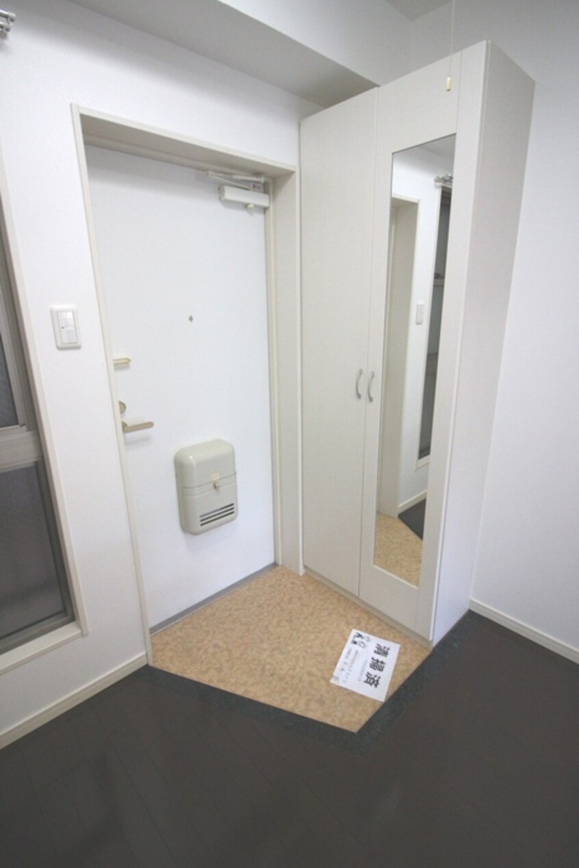 玄関 プルメリア新大阪