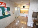 エントランス部分 グランデ松原