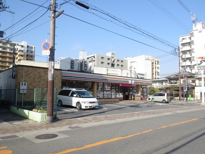 セブンイレブン　松原上田５丁目店(コンビニ)まで52m グランデ松原