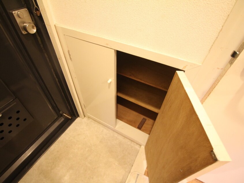 靴箱 メゾンヴァンヴェール