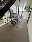 駐輪場 旭ハイツ江坂