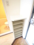 靴箱 ＥＳＰＲＩＭＥ新大阪Ⅱ