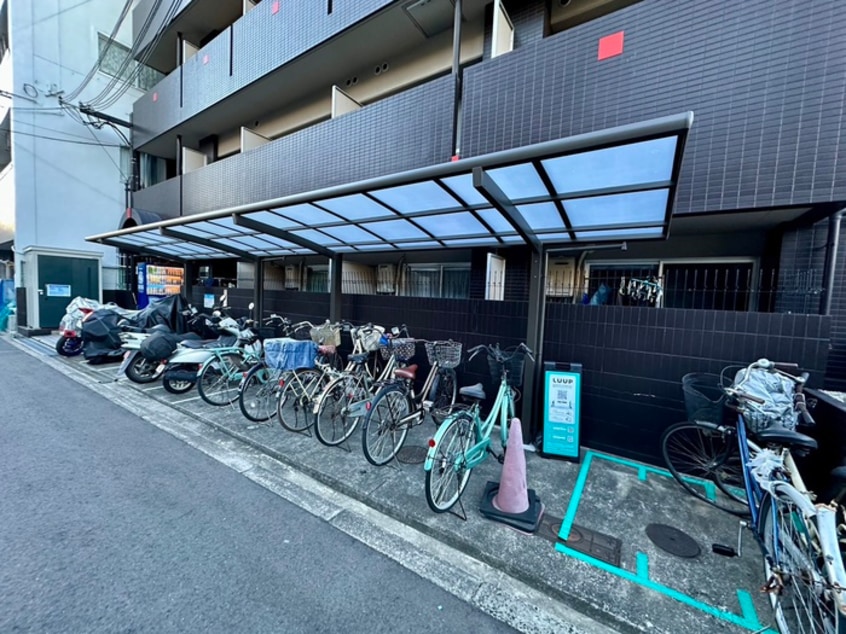 駐輪場 ＥＳＰＲＩＭＥ新大阪Ⅱ