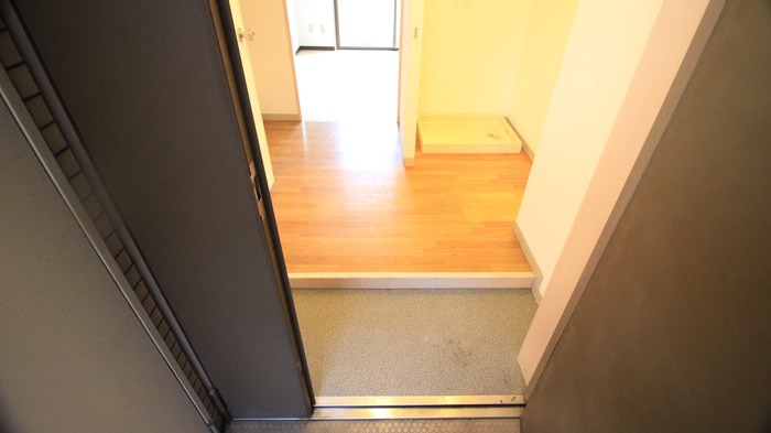 玄関 シャレー・ベルディー