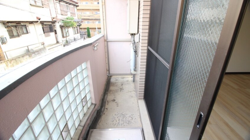 ベランダ・バルコニー シャレー・ベルディー