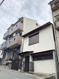 東大阪市上四条12-2貸家