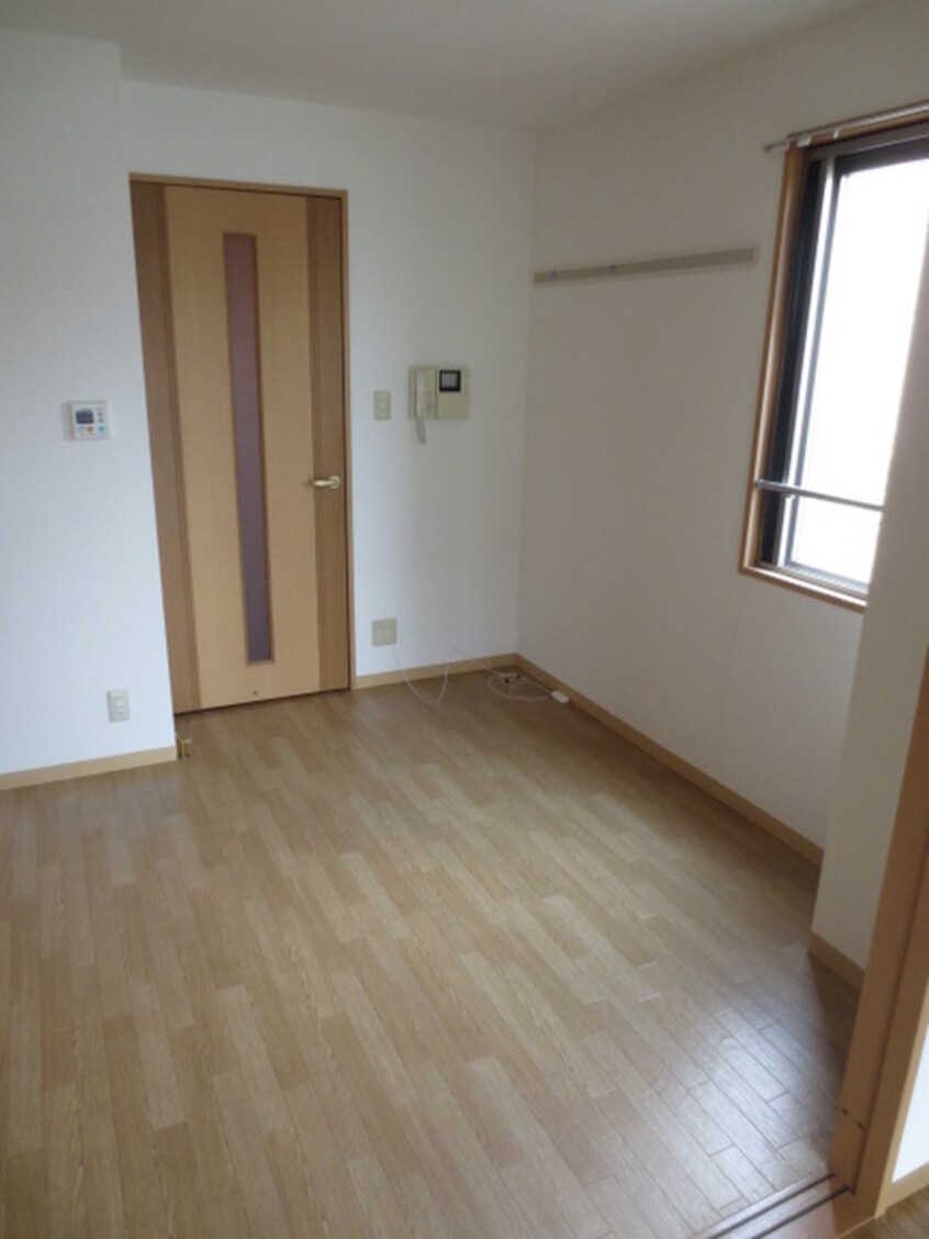 居室 パインクレスト