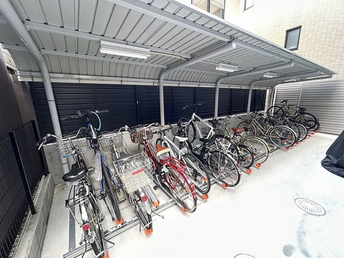 駐輪場 エクスフォート京都聚楽町