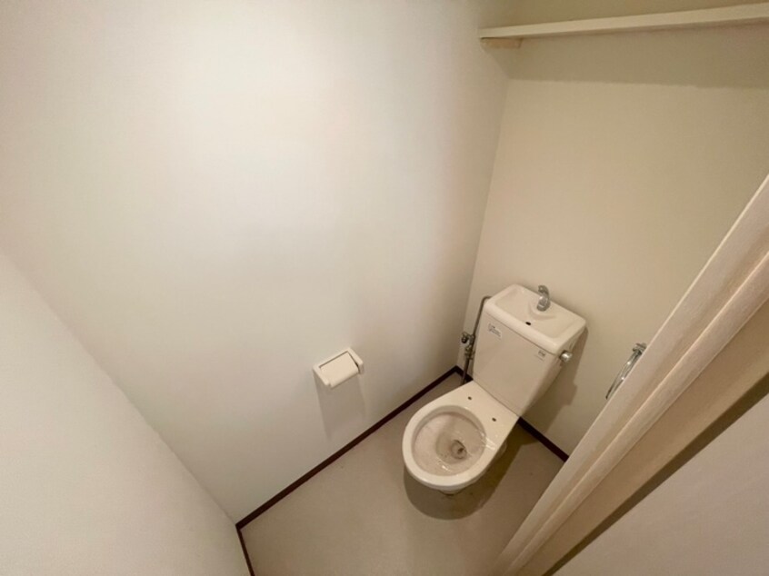 トイレ ＩＰＳＸ　ＥＡＳＴ