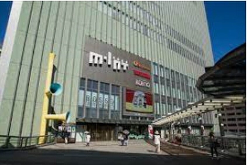 ミント神戸(デパート)まで480m ＩＰＳＸ　ＥＡＳＴ